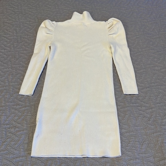 🟢 BUNDLE SALE 2 for $20 - MODERN Girls Knitted DRESS - Picture 7 of 9